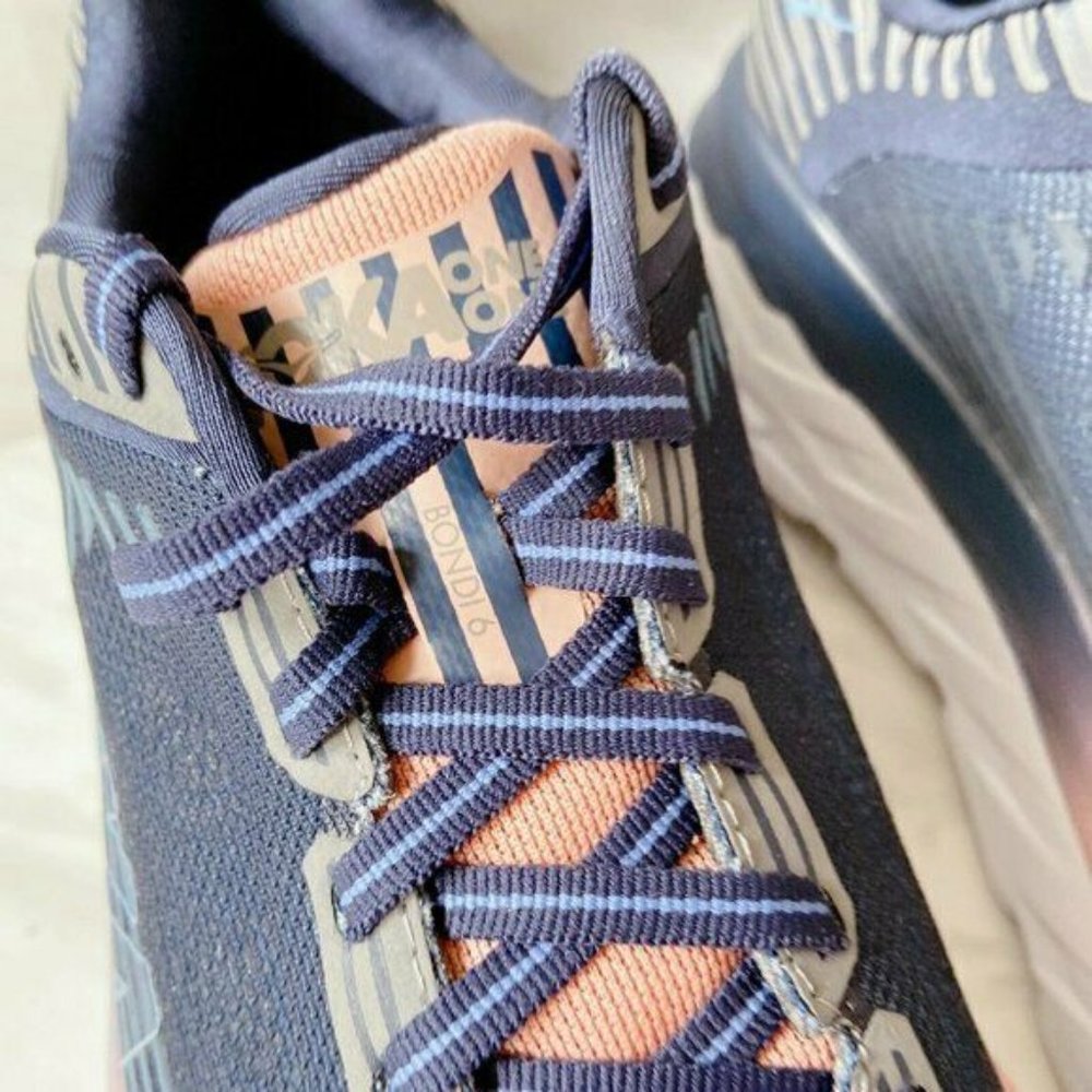 Hoka One One Bondi 6 Lightweight Running Shoe - Picture 6 of 9